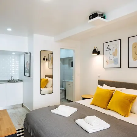 Cozy & Small Studio In The Center Lisboa Exterior foto